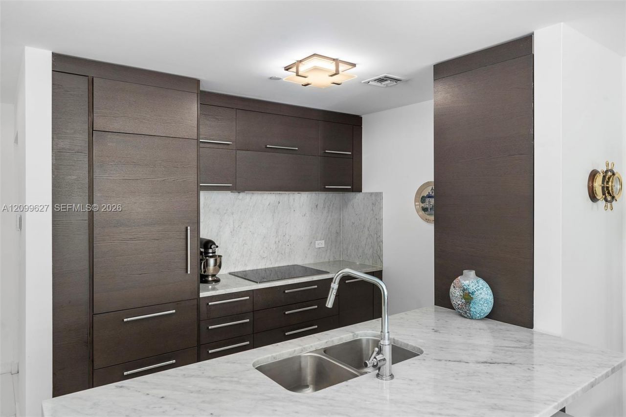 900 Biscayne Blvd , Unit 5310, Miami, FL 33132 Photo