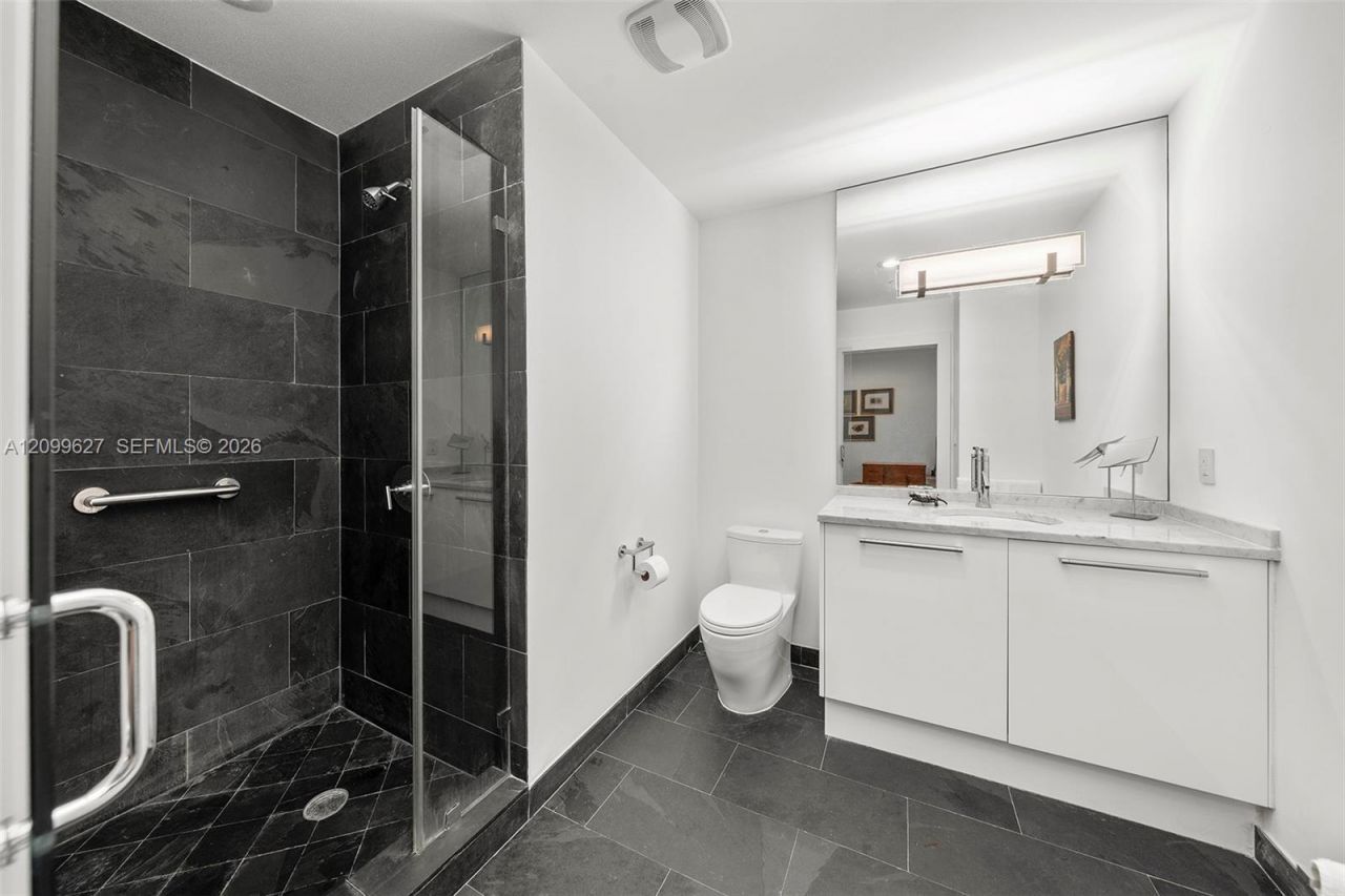900 Biscayne Blvd , Unit 5310, Miami, FL 33132 Photo