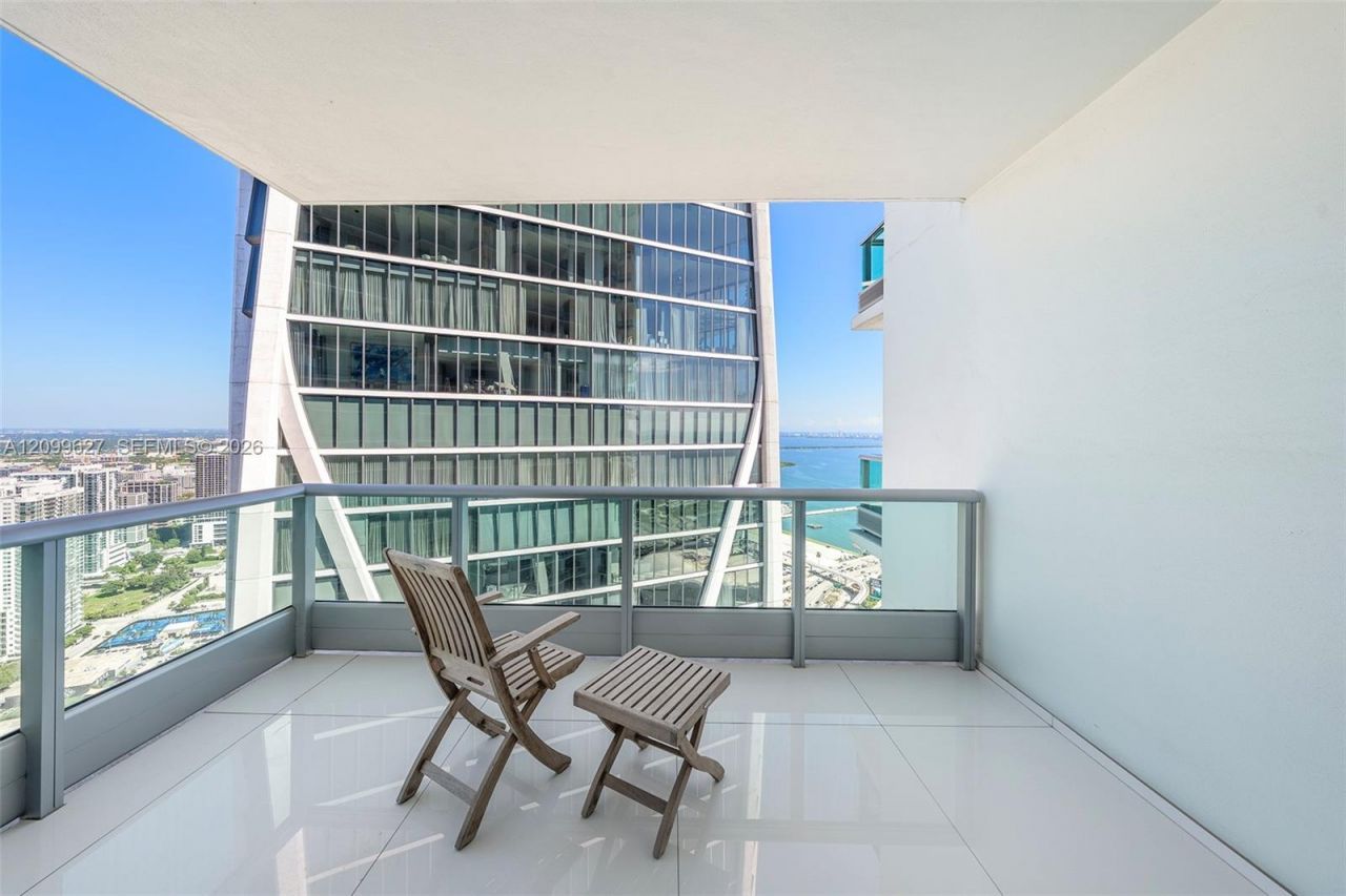 900 Biscayne Blvd , Unit 5310, Miami, FL 33132 Photo