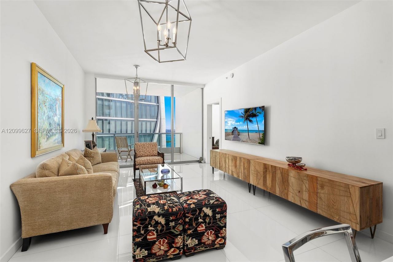 900 Biscayne Blvd , Unit 5310, Miami, FL 33132 Photo