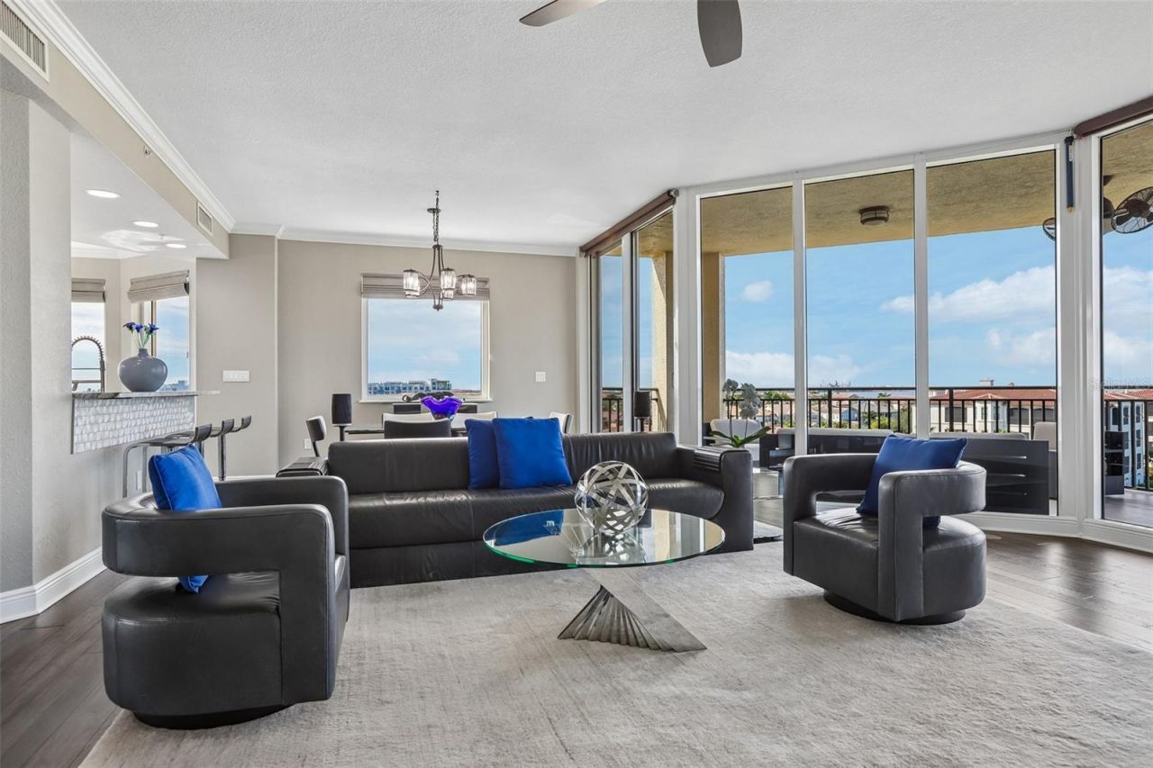 5823 Bowen Daniel Drive, Unit 601, Tampa, FL 33616 Photo