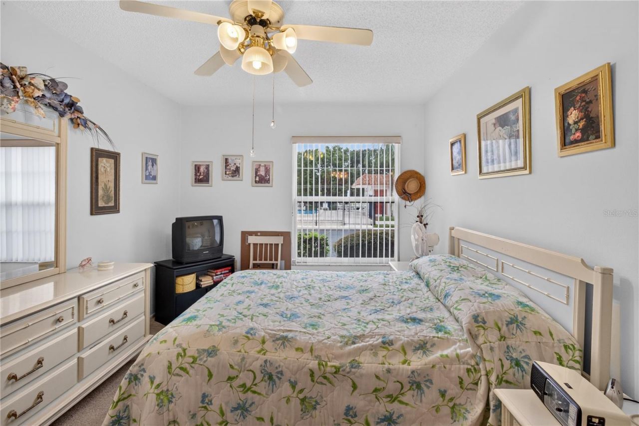 6176 Chesham Drive , Unit 8, New Port Richey, FL 34653 Photo