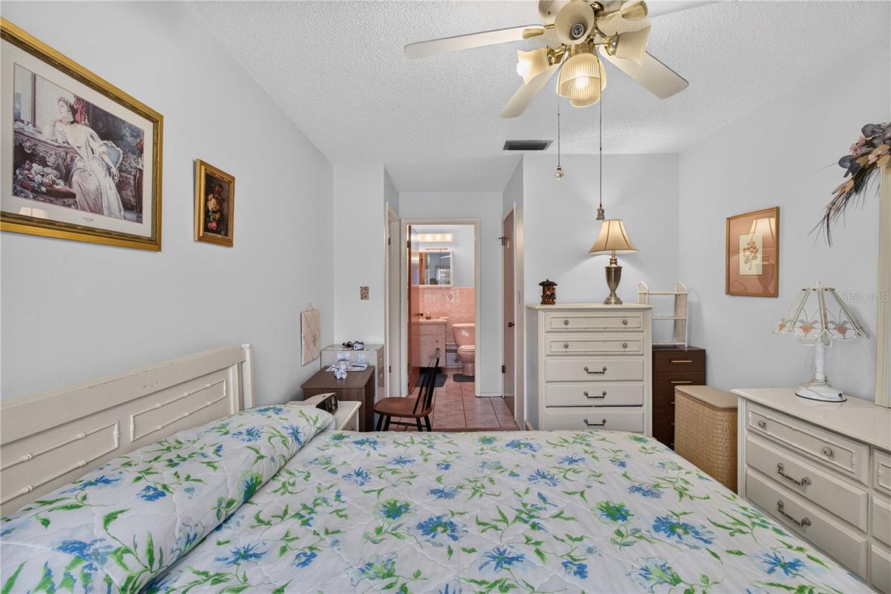 6176 Chesham Drive , Unit 8, New Port Richey, FL 34653 Photo