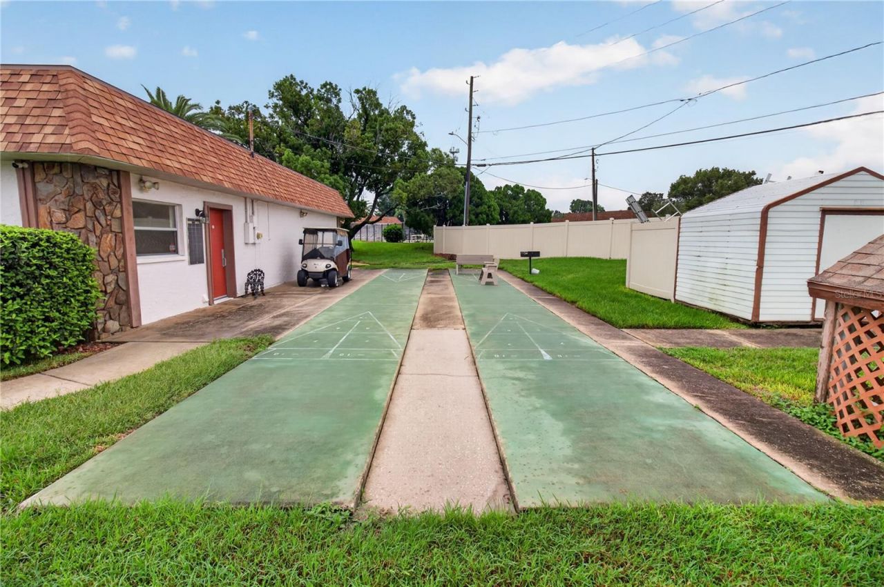6176 Chesham Drive , Unit 8, New Port Richey, FL 34653 Photo