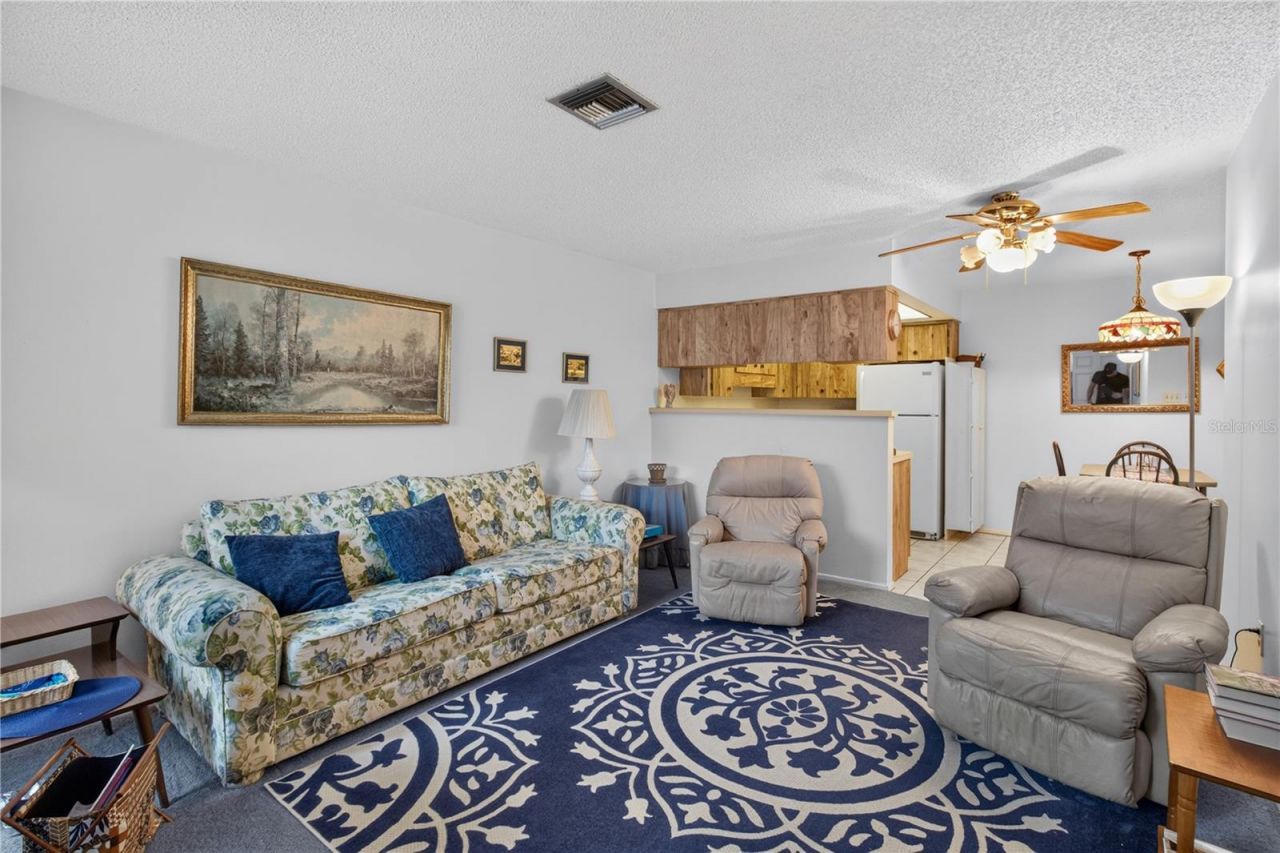 6176 Chesham Drive , Unit 8, New Port Richey, FL 34653 Photo