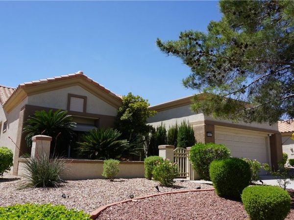 9341 Villa Ridge Drive , Las Vegas, NV 89134