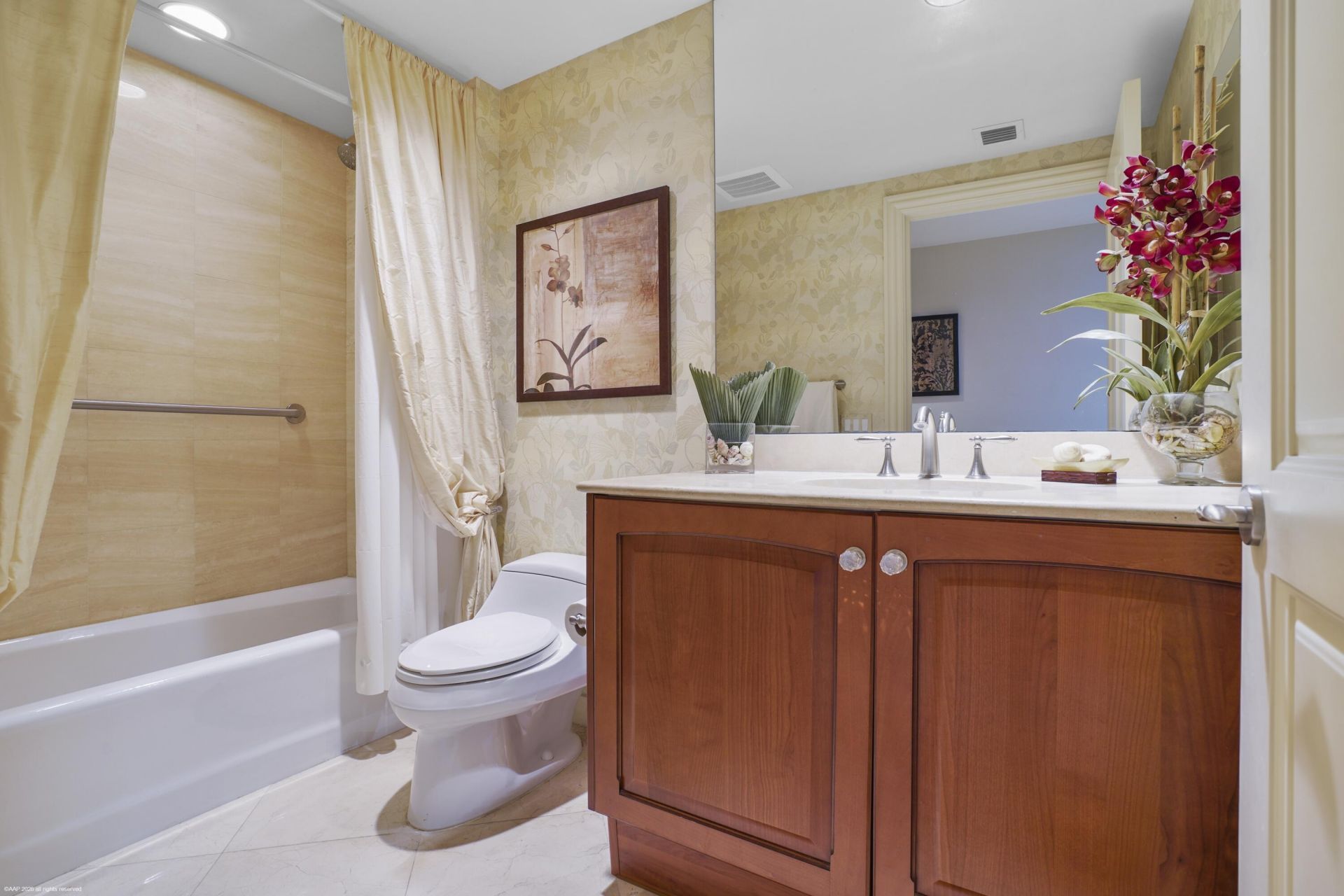 3800 N Ocean Drive, Unit 1751, Singer Island, FL 33404 Photo