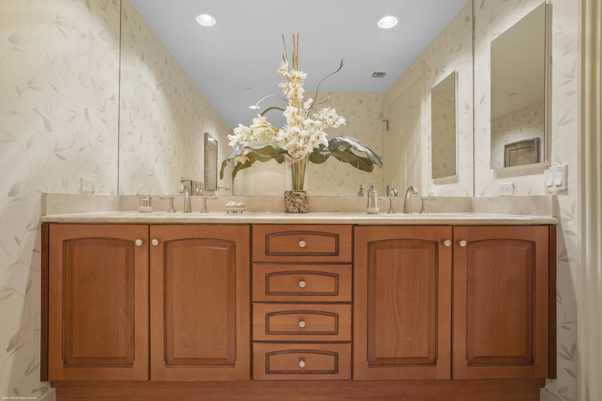 3800 N Ocean Drive, Unit 1751, Singer Island, FL 33404 Photo