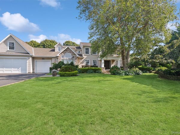 45 Blue Point Avenue , Blue Point, NY 11715