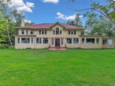 6970 Lake Shore Road, Derby, NY 14047