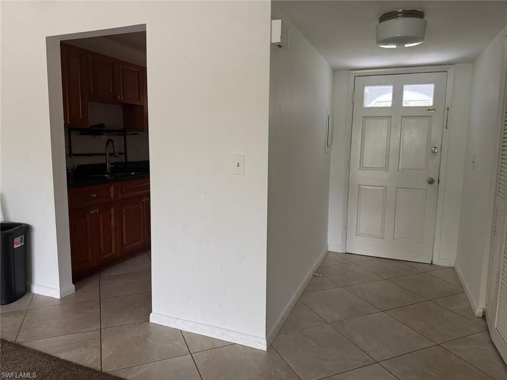 4900 Biscayne Dr , Unit 21, Naples, FL 34112 Photo