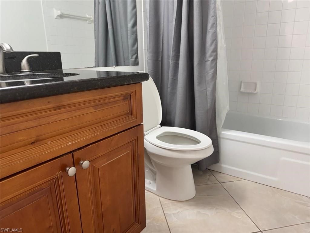 4900 Biscayne Dr , Unit 21, Naples, FL 34112 Photo