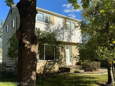 23236 Albion Avenue, Farmington Hills, Mi 48336