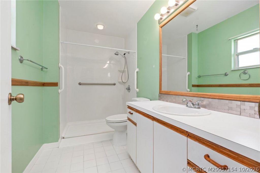 7130 SE Lillian Court , Stuart, FL 34997 Photo