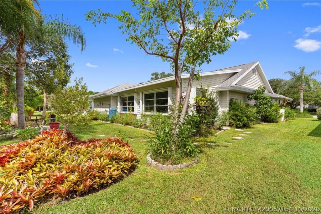 7130 SE Lillian Court , Stuart, FL 34997 Photo