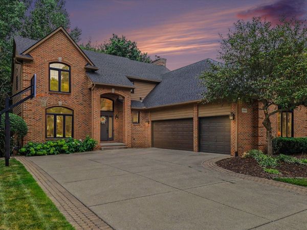 18080 Cascade Drive, Northville, MI 48168
