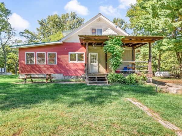 682 S Locust Avenue, White Cloud, MI 49349