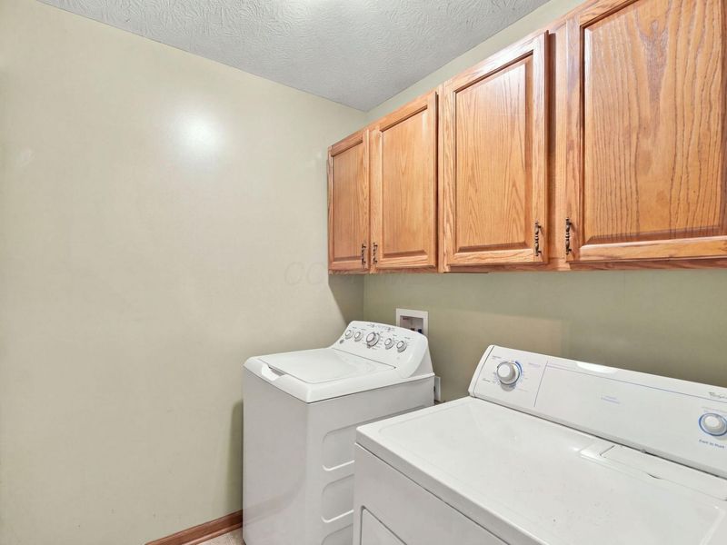 5850 Wellbrid Drive, Galloway, OH 43119 Photo 23