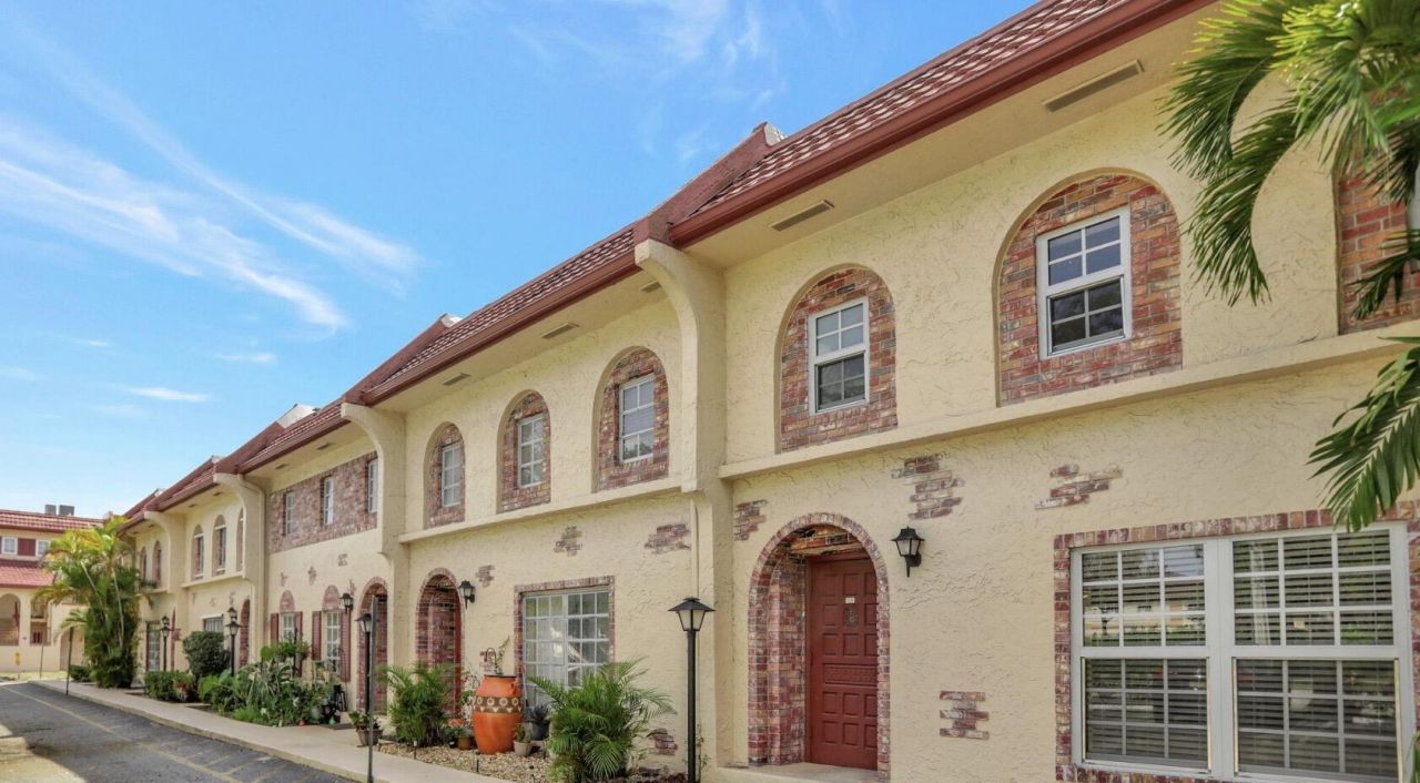 3056 Riverside Drive, Unit 6C, Coral Springs, FL 33065 Photo