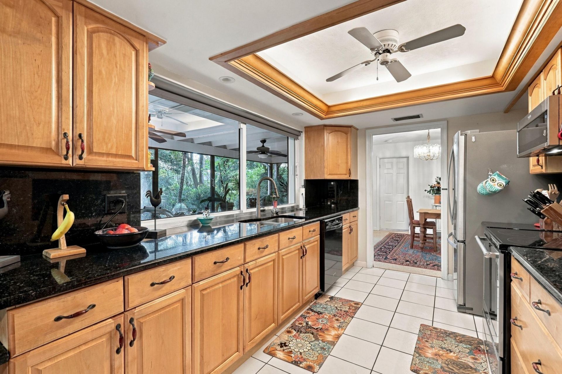 9714 Honeysuckle Avenue, Palm Beach Gardens, FL 33410 Photo