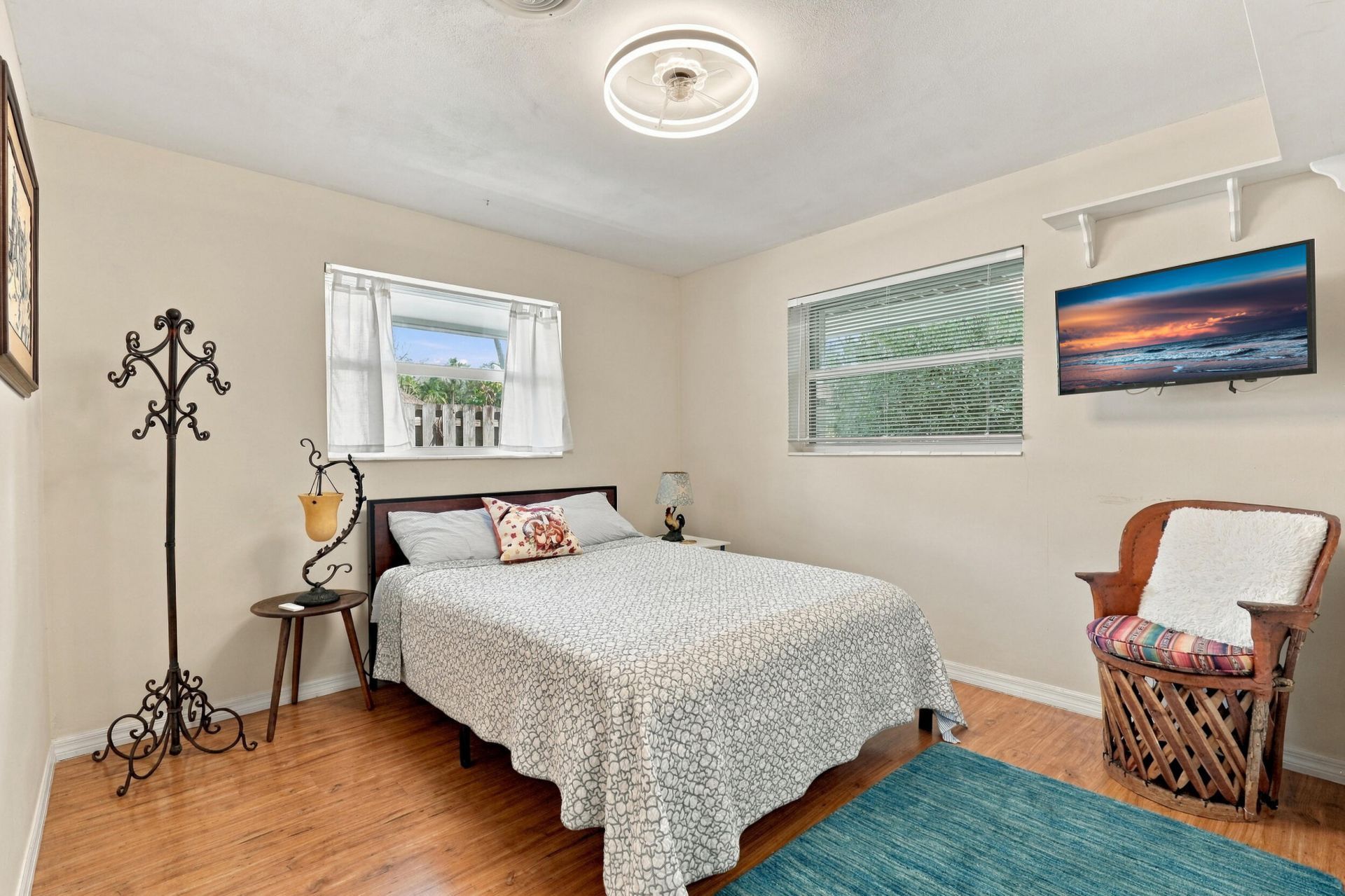 9714 Honeysuckle Avenue, Palm Beach Gardens, FL 33410 Photo