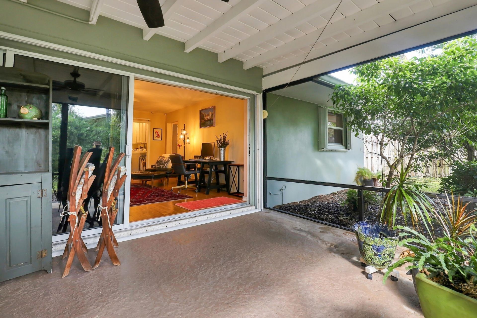 9714 Honeysuckle Avenue, Palm Beach Gardens, FL 33410 Photo