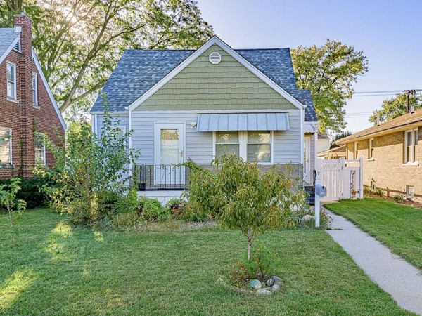 7446 Monroe Avenue, Hammond, IN 46324