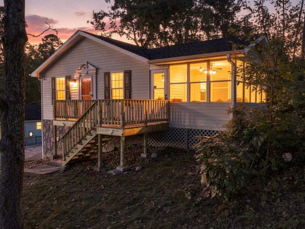 9024 Chip Drive, Soddy Daisy, TN 37379
