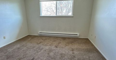5020 Tahiti Way, Unit 4, Reno, NV 89502 Photo