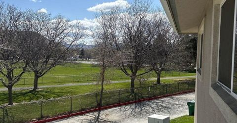 5020 Tahiti Way, Unit 4, Reno, NV 89502 Photo