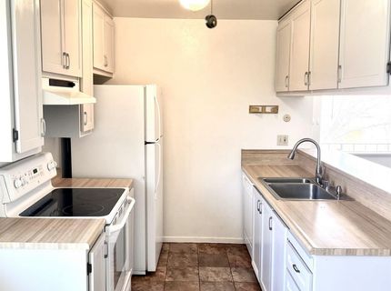 5020 Tahiti Way, Unit 4, Reno, NV 89502 Photo