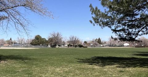 5020 Tahiti Way, Unit 4, Reno, NV 89502 Photo