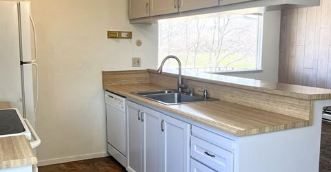 5020 Tahiti Way, Unit 4, Reno, NV 89502 Photo