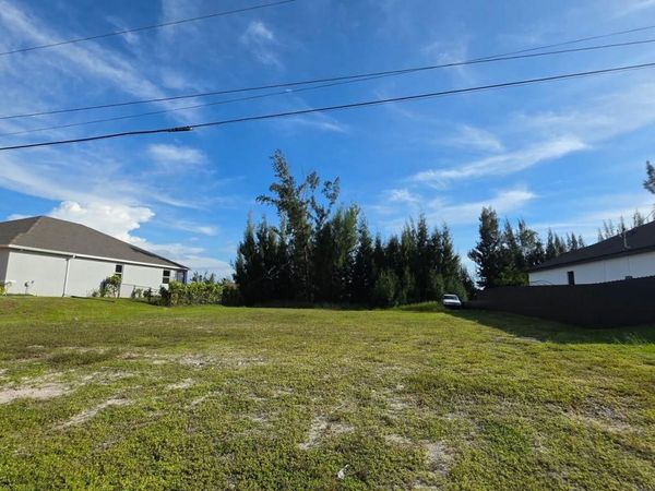 2206 NW 21ST STREET , CAPE CORAL, FL 33993
