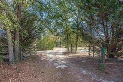 230 Mountain View Road photo 4