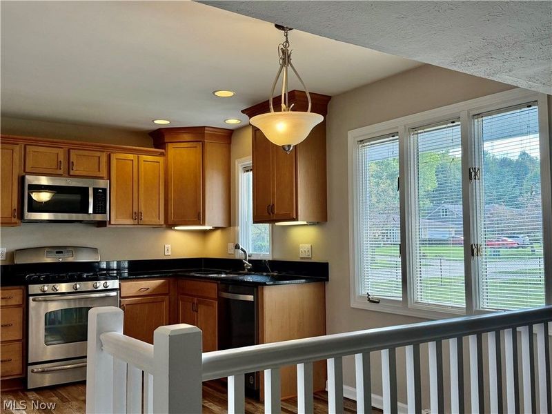7052 Fox Hill Drive, Solon, OH 44139 Photo 12