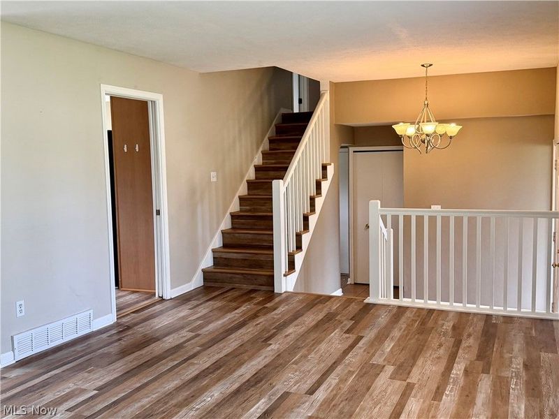 7052 Fox Hill Drive, Solon, OH 44139 Photo 5