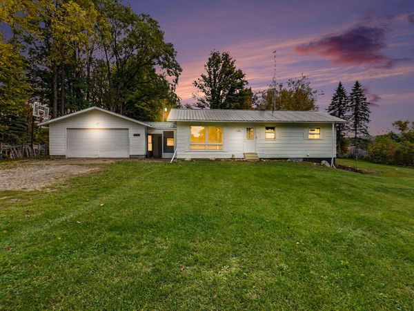 9489 E 64th Street, Chase, MI 49623