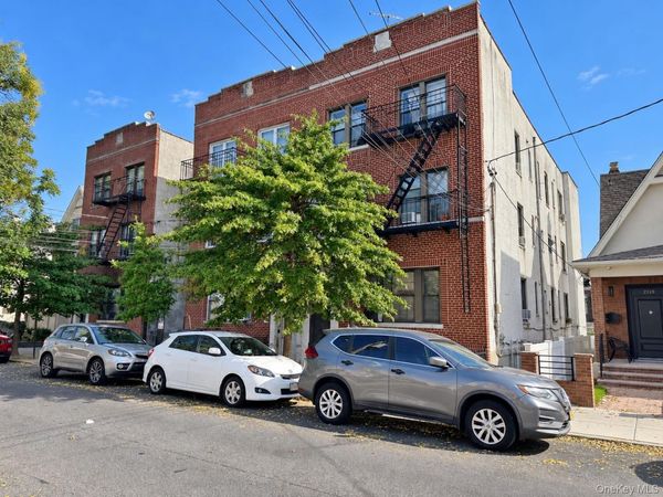 2137 E 14th Street , Brooklyn, NY 11229
