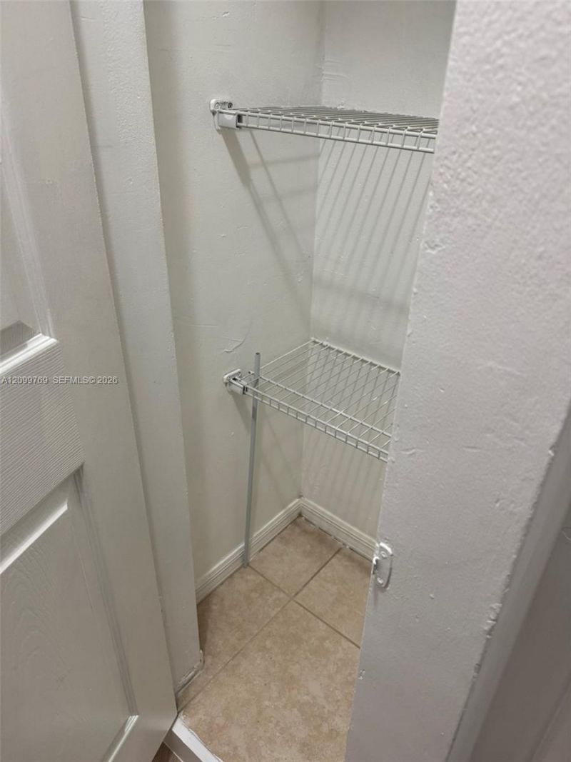 2091 W 54th Ter , Unit 37, Hialeah, FL 33016 Photo