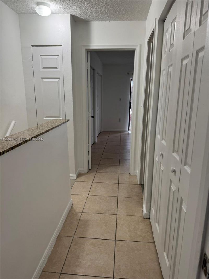 2091 W 54th Ter , Unit 37, Hialeah, FL 33016 Photo