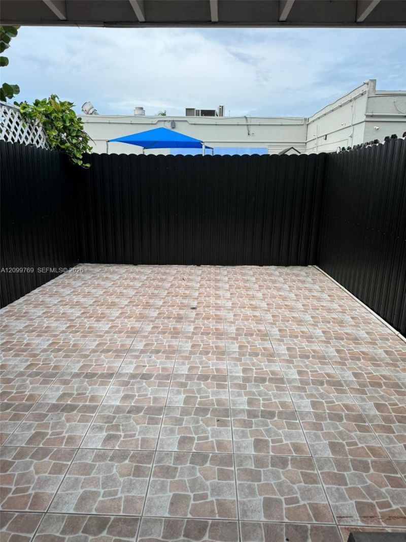 2091 W 54th Ter , Unit 37, Hialeah, FL 33016 Photo