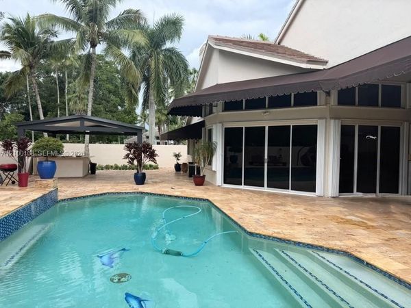 15240 S Laurel Ln S , Unit 15240, Pembroke Pines, FL 33027
