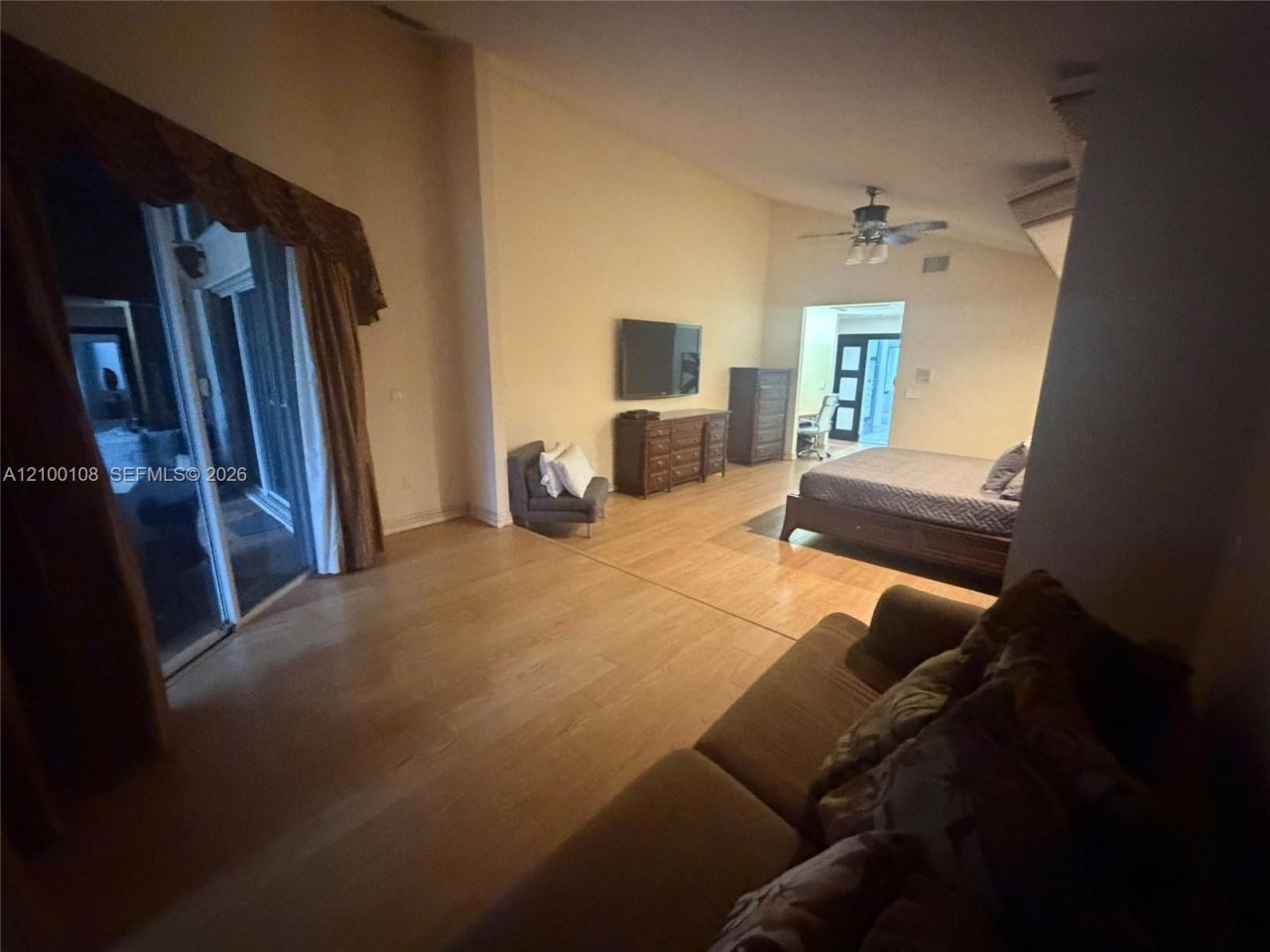 15240 S Laurel Ln S , Unit 15240, Pembroke Pines, FL 33027 Photo
