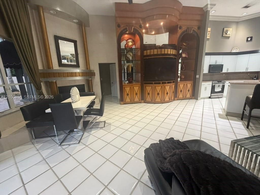 15240 S Laurel Ln S , Unit 15240, Pembroke Pines, FL 33027 Photo