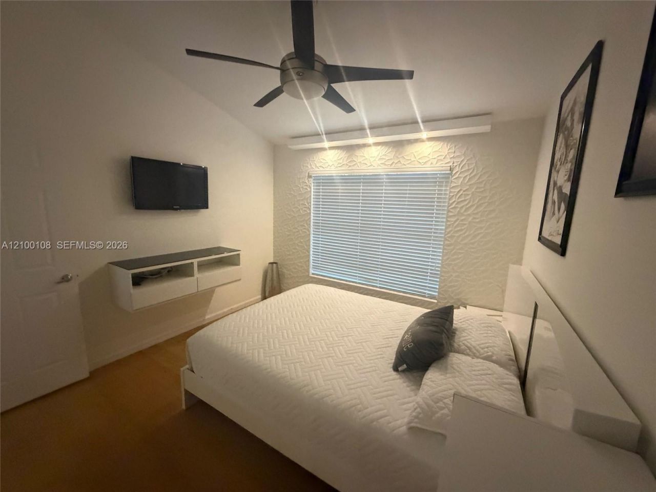 15240 S Laurel Ln S , Unit 15240, Pembroke Pines, FL 33027 Photo