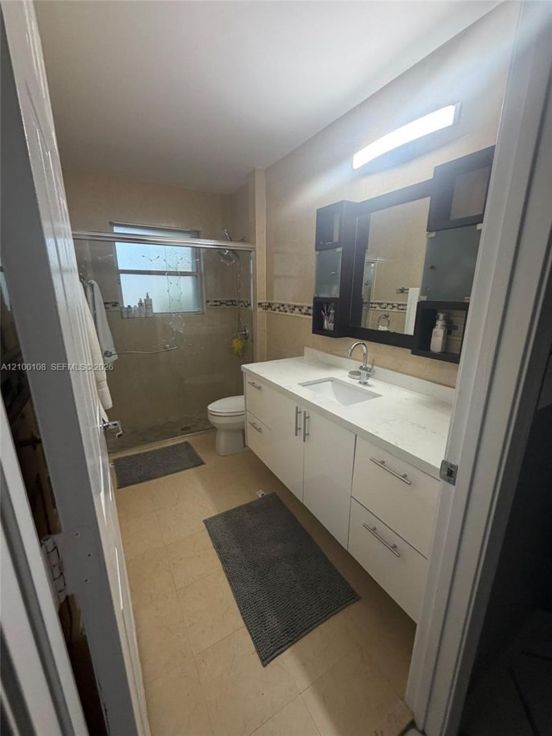 15240 S Laurel Ln S , Unit 15240, Pembroke Pines, FL 33027 Photo