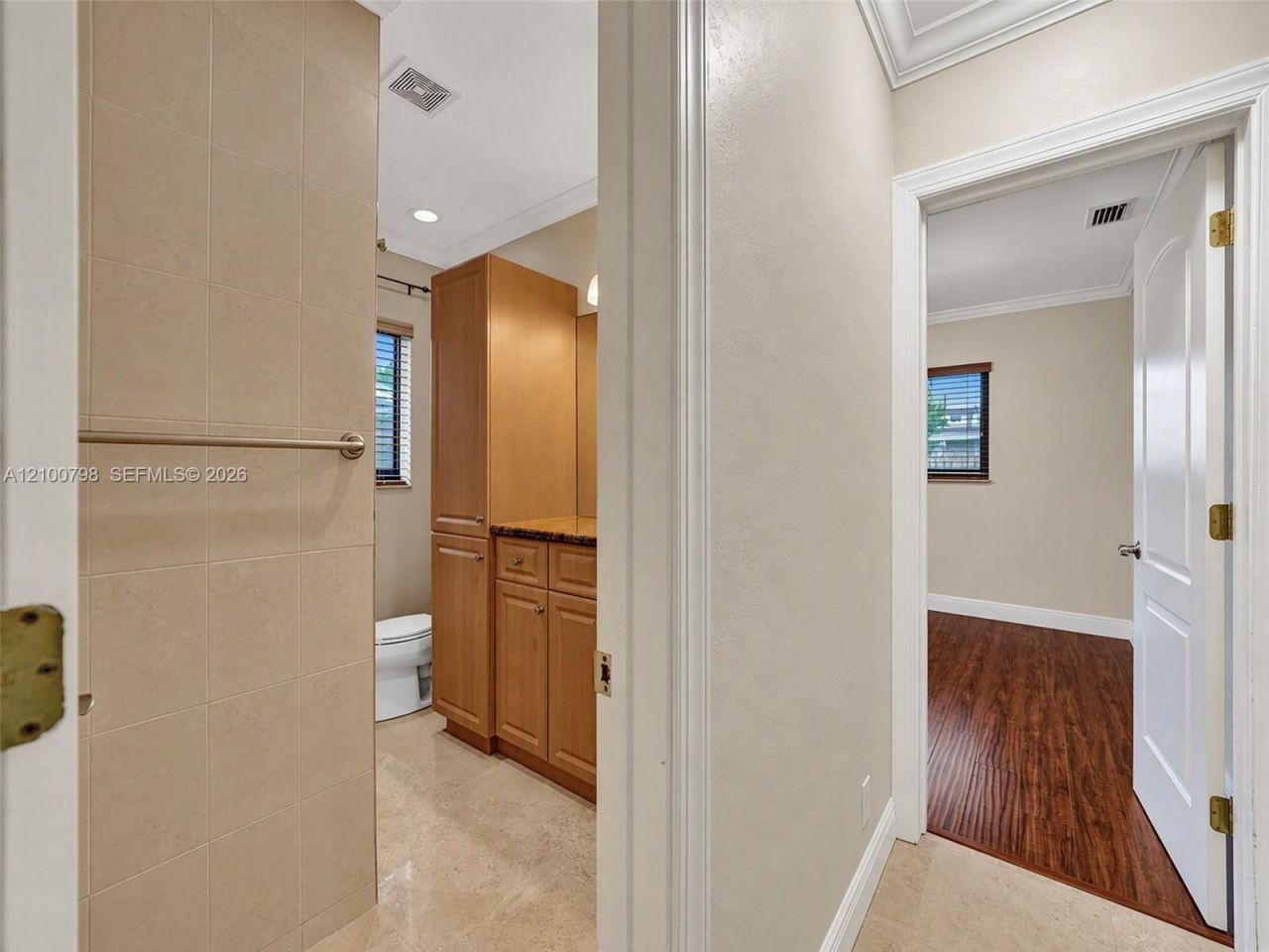 2756 NE 33rd St, Fort Lauderdale, FL 33306 Photo