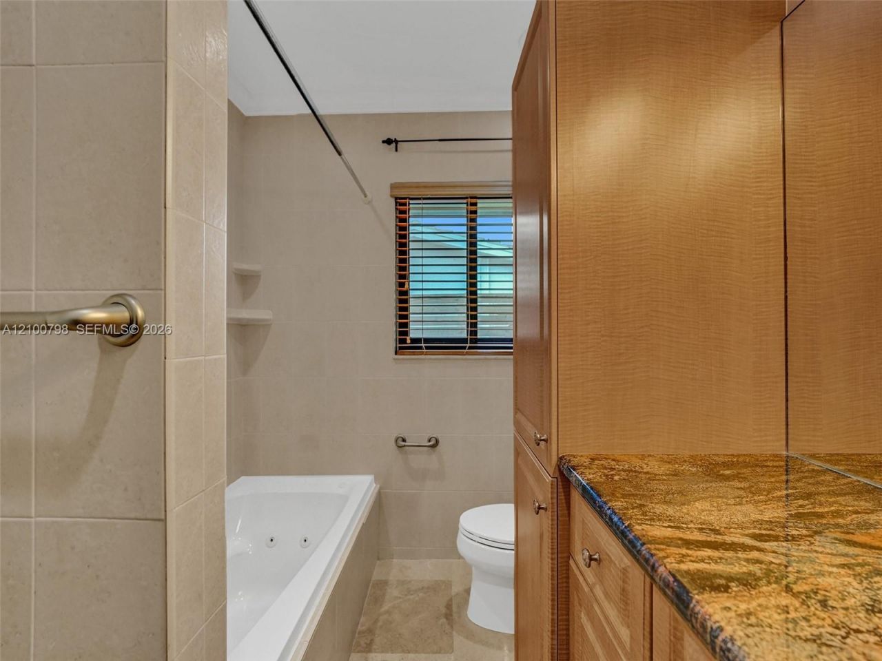 2756 NE 33rd St, Fort Lauderdale, FL 33306 Photo