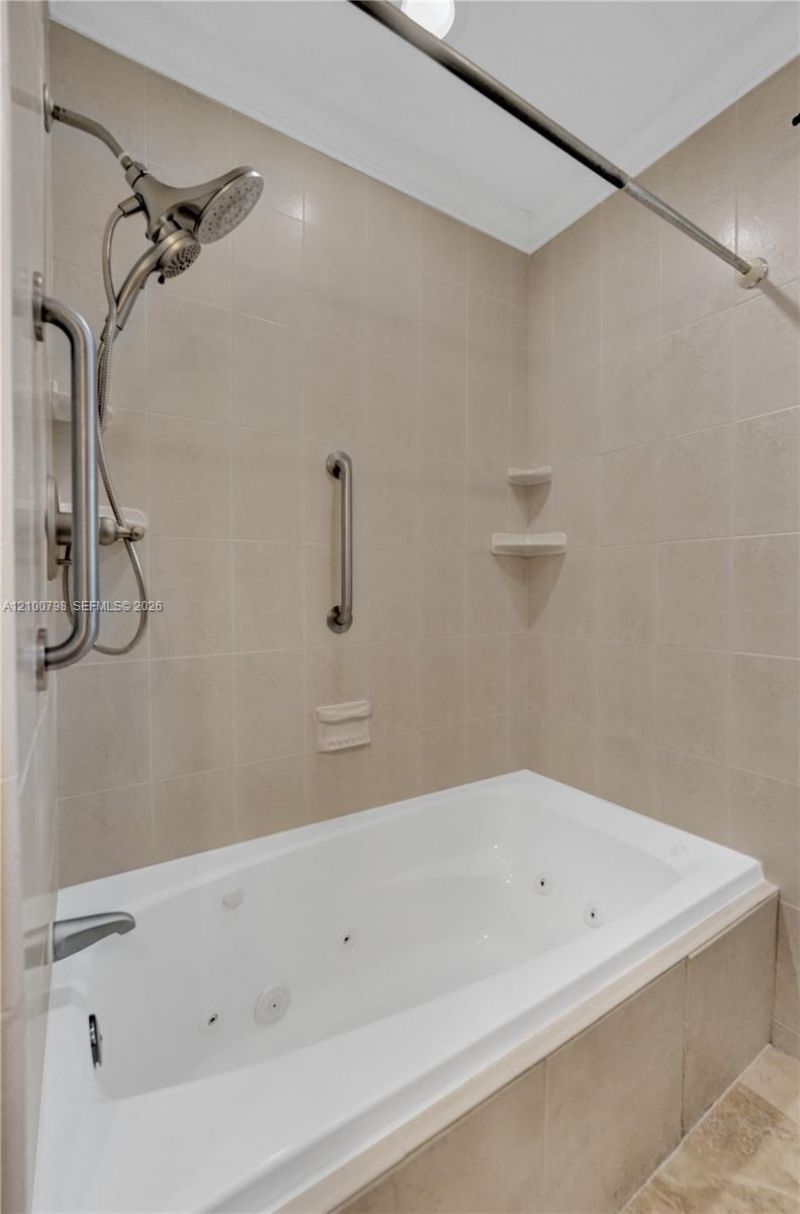 2756 NE 33rd St, Fort Lauderdale, FL 33306 Photo